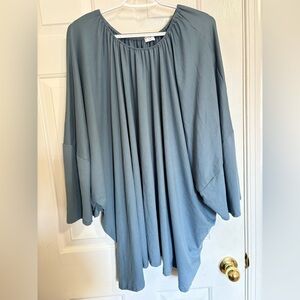 Mory June Light Blue plus Oversized Top